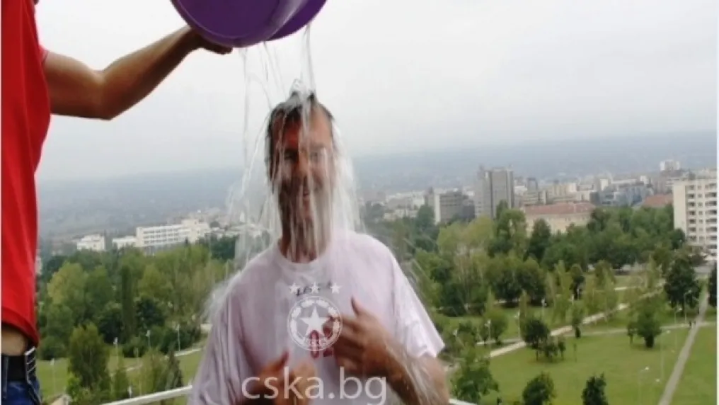 Стойчо Младенов засвидетелства вярата си в Томов и Тодоров