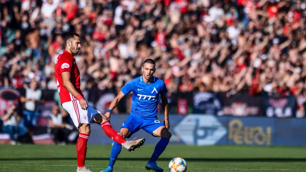 Дерби по време на криза