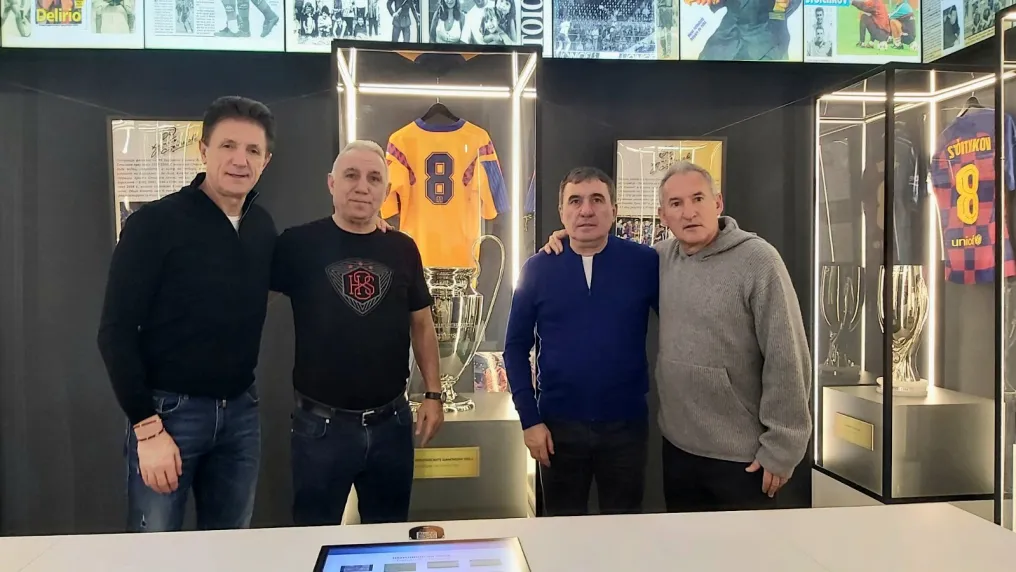Трио великани в София за юбилея на Христо Стоичков