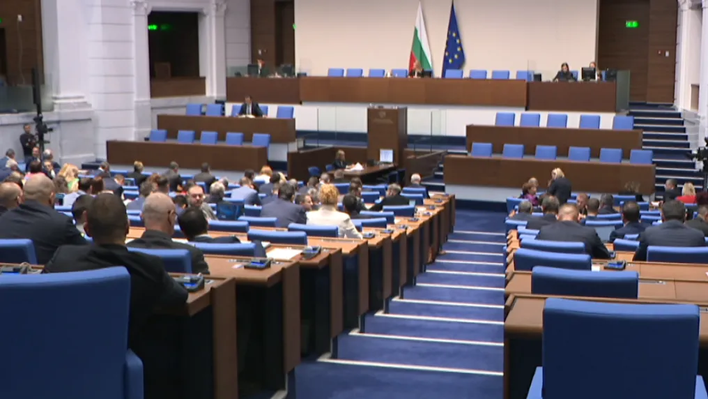 Скандали за вота: НС изслушва министъра на електронното управление и ръководството на ЦИК