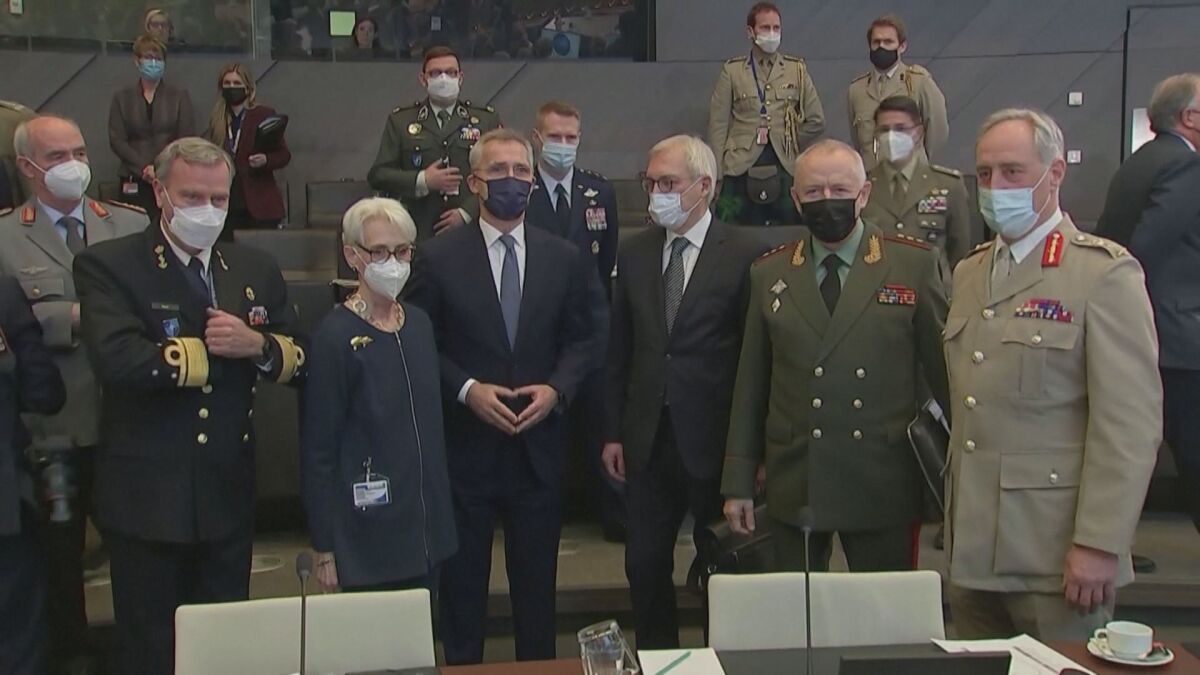 Балтийските страни искат допълнително разполагане на сили от НАТО заради заплахата от Русия
