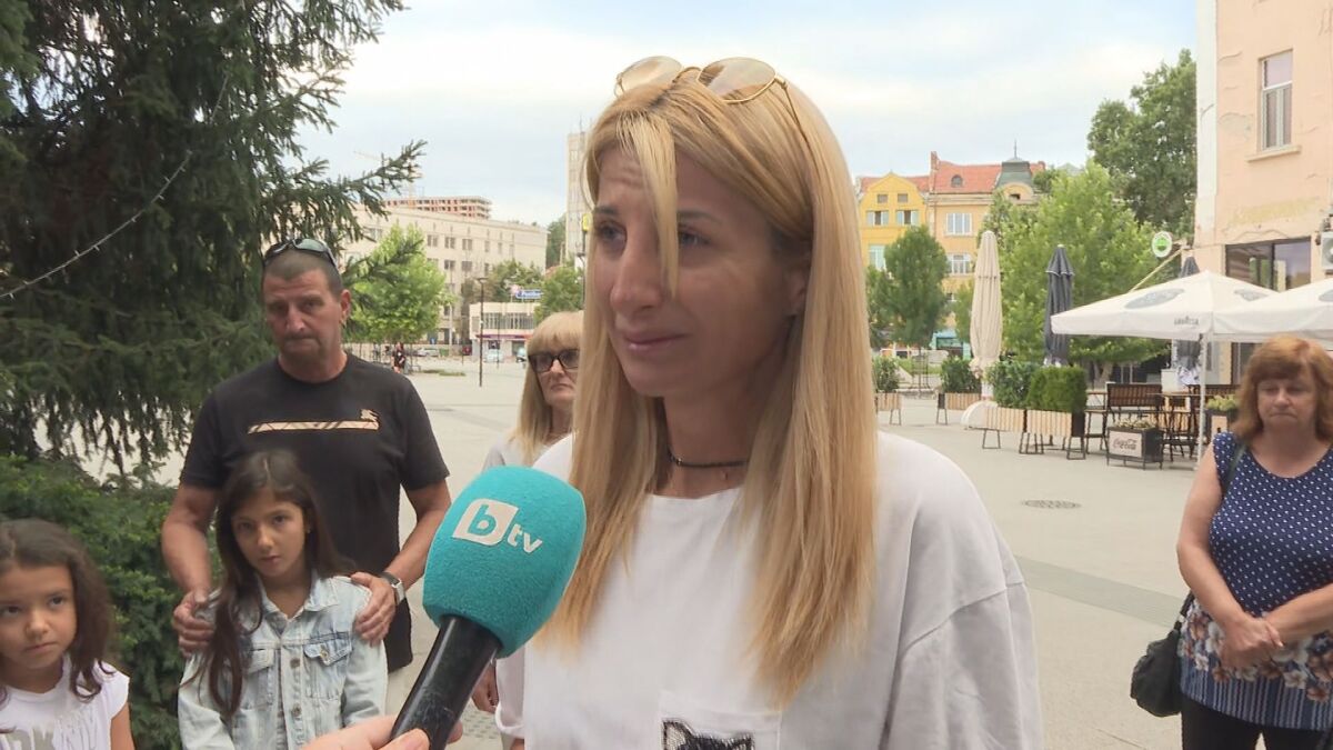 „Тя просто лежеше с посиняла уста“: Майката на удареното от ток дете в Плевен иска справедливост