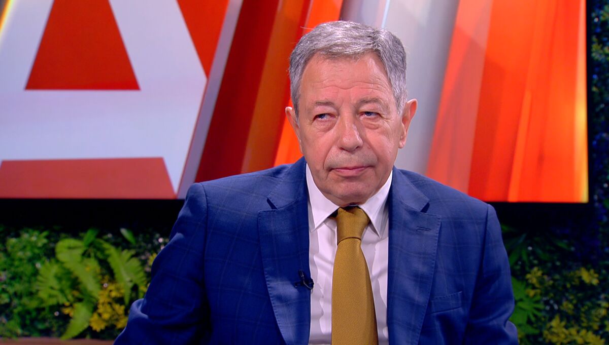 Румен Миланов: Руският патриарх не е тръгнал да стреля с калашник, за да бъде санкциониран