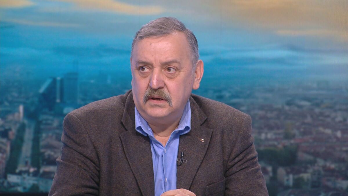 Проф. Кантарджиев: По-добре е тестовете на децата да се правят вкъщи