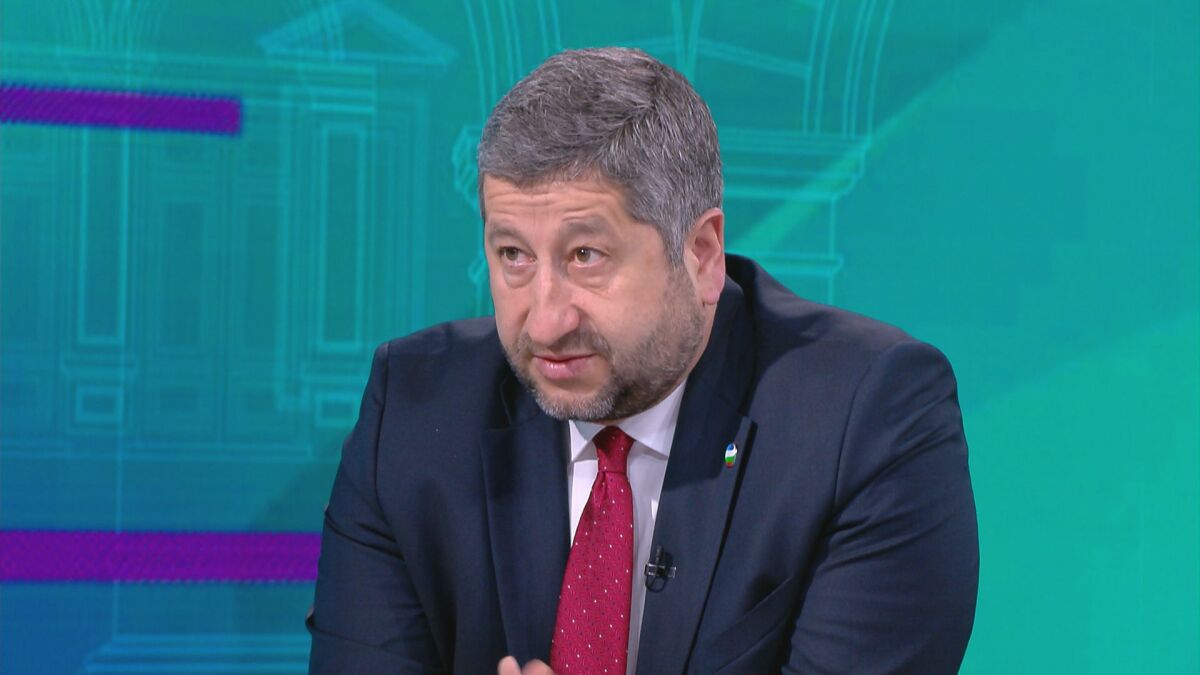 Лидерски интервюта: Христо Иванов от „Демократична България“