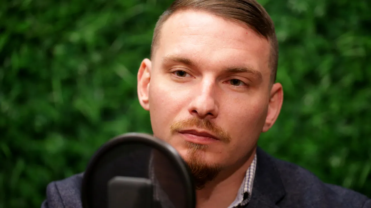 Икономист: Между 5 и 10% от населението в Сливен и Кърджали е неграмотно