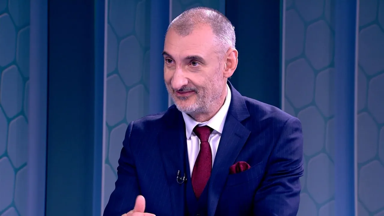 Доц. Александър Шинков: Тиреоидитът на Хашимото е наш спътник завинаги