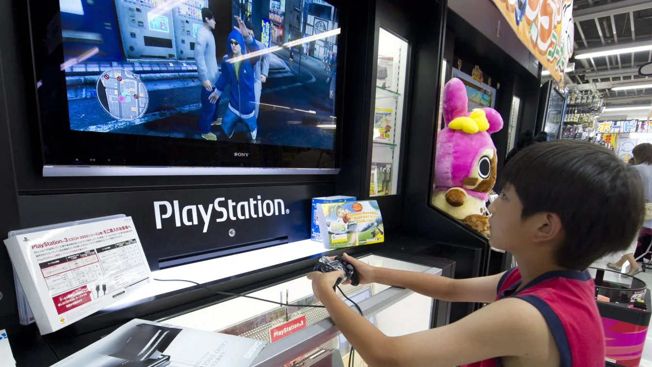 Четиригодишен простреля баща си, защото не му купил PlayStation