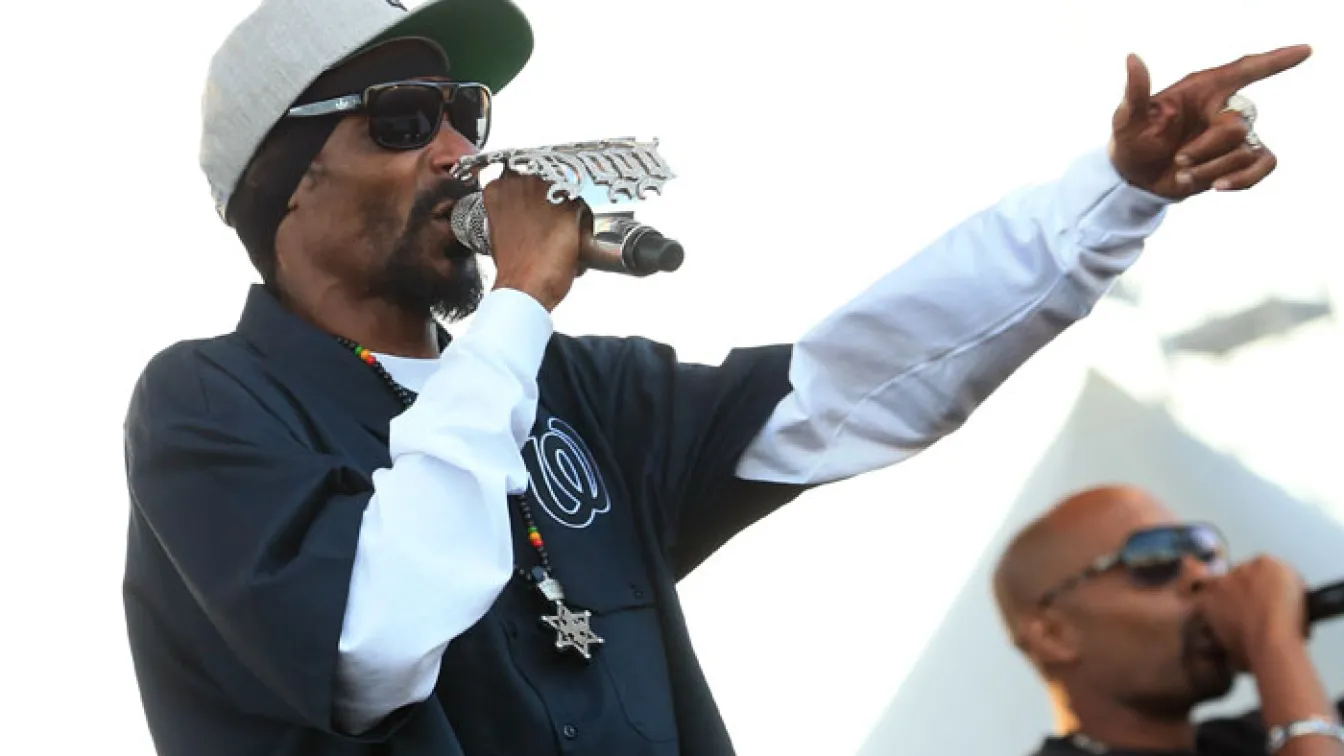 Snoop Dogg налива пари в Селтик