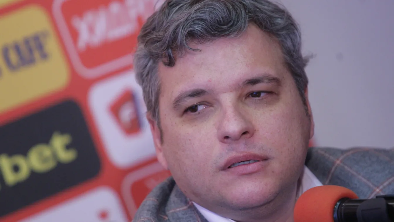 Манджуков преговаря с Васил Божков за ЦСКА?