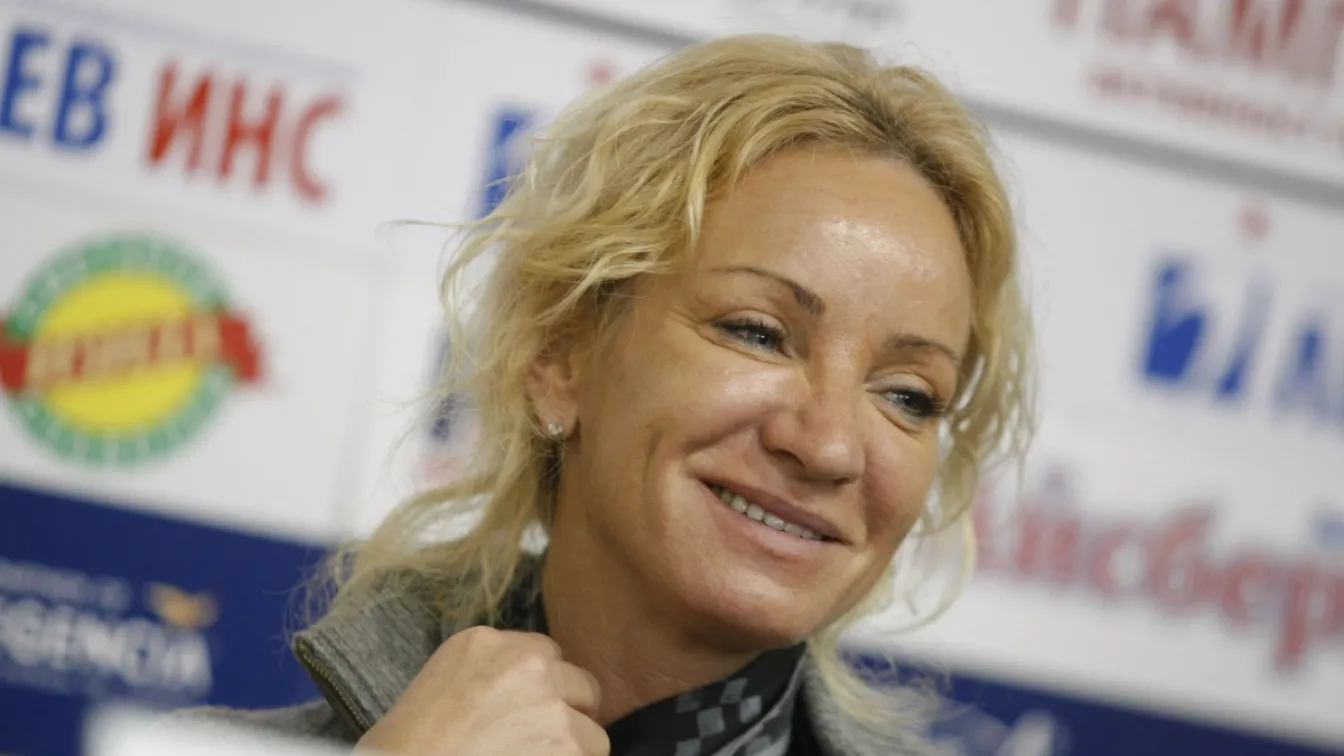 Мария Гроздева спечели бронз на европейското по спортна стрелба