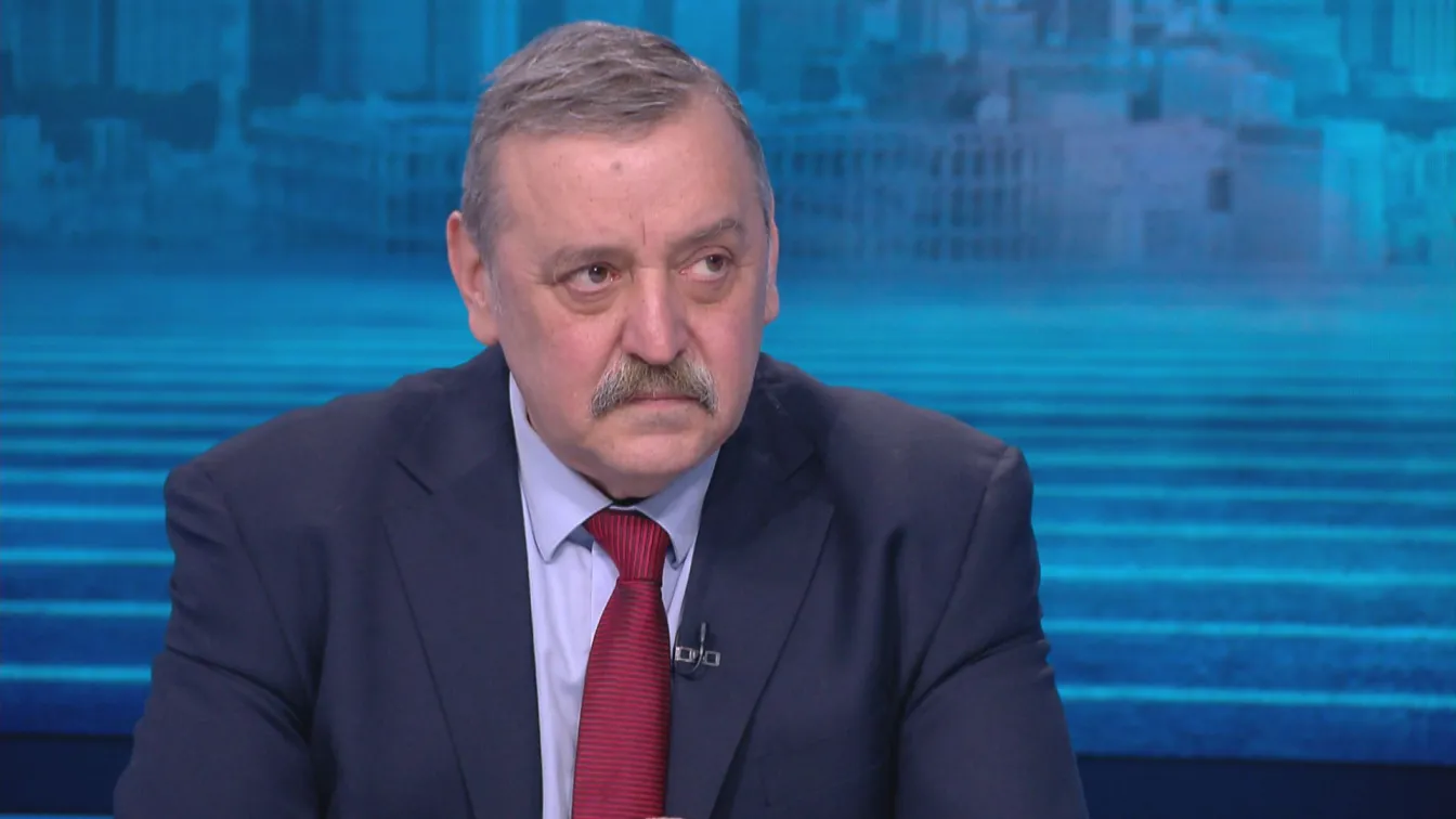 Проф. Кантарджиев: Трябва да си обясним малкото заболели и починали от COVID-19 у нас