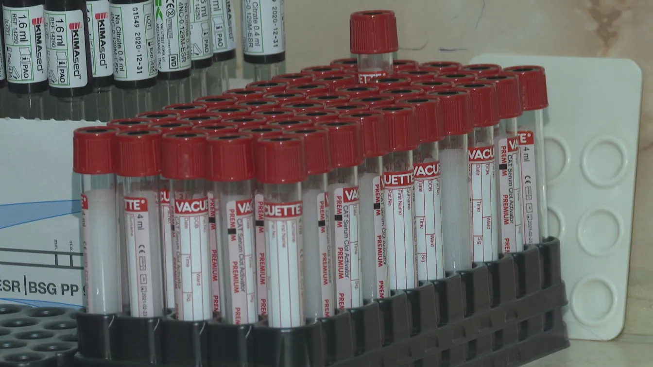Днес се очакват PCR пробите на семейството, прибрало се с полет от Нидерландия