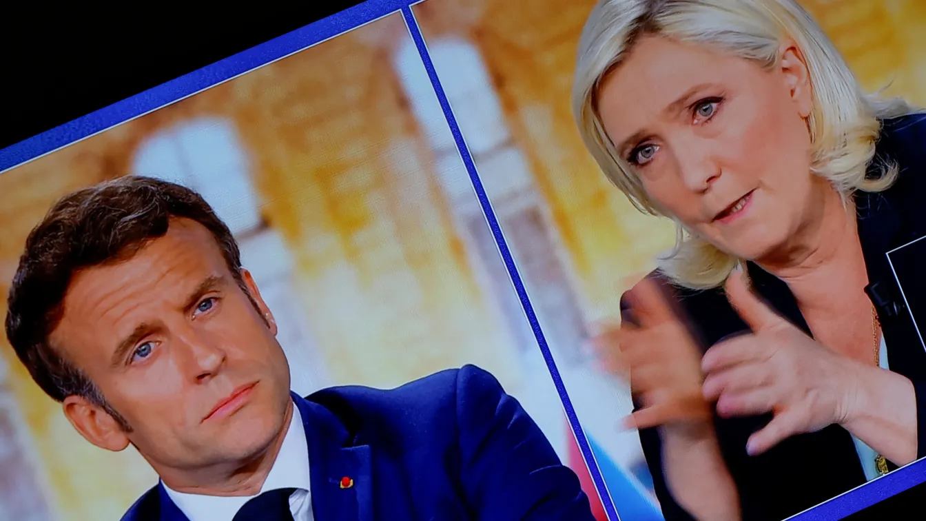 Президентски дебат: Кандидатите за поста Еманюел Макрон и Марин льо Пен в задочен спор
