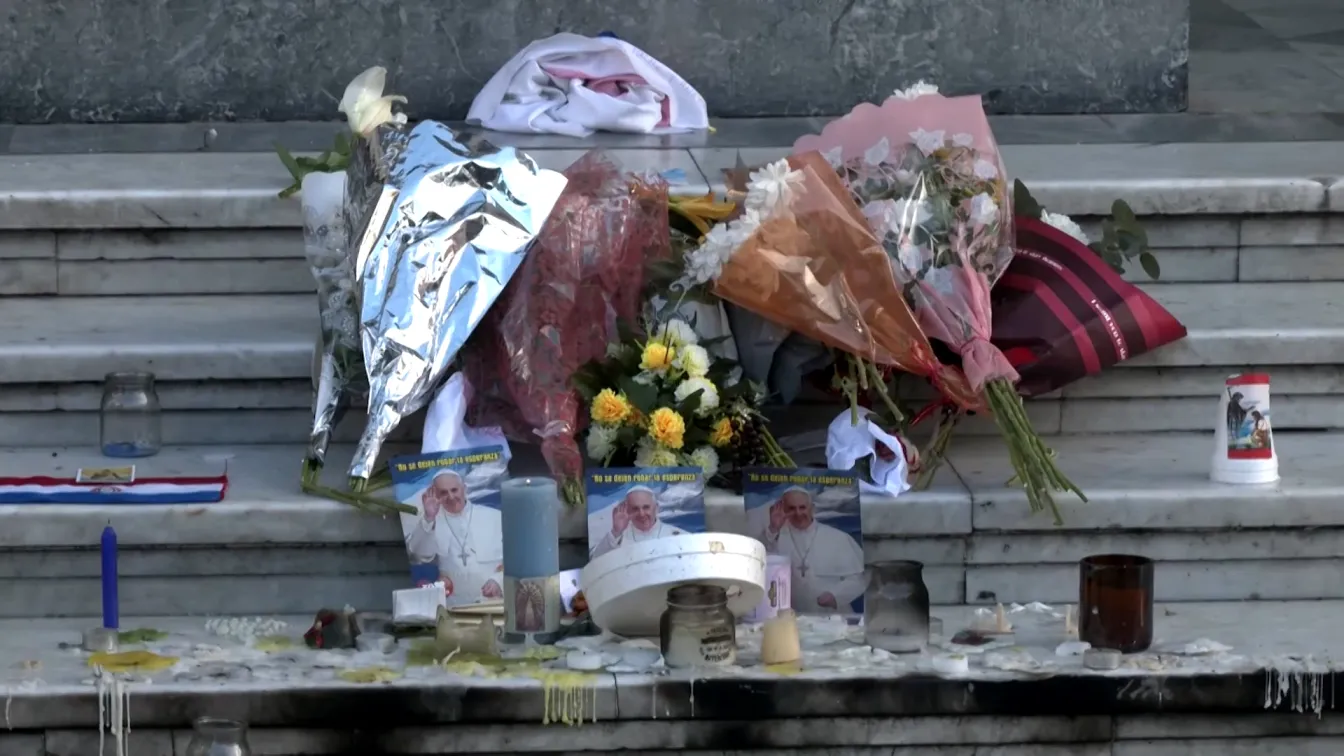 В родината на Берголио: Аржентина е в траур, българи там скърбят за папа Франциск