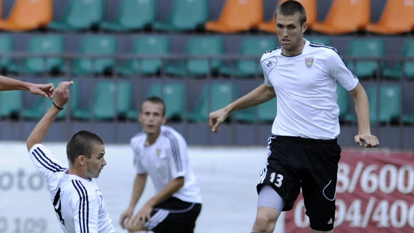 Динамо (Киев) вкара 8 на български тим