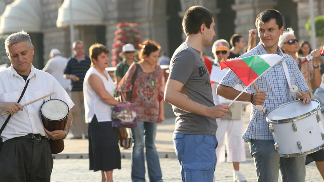Египетският премиер се закани да разчисти протеста в подкрепа на Морси