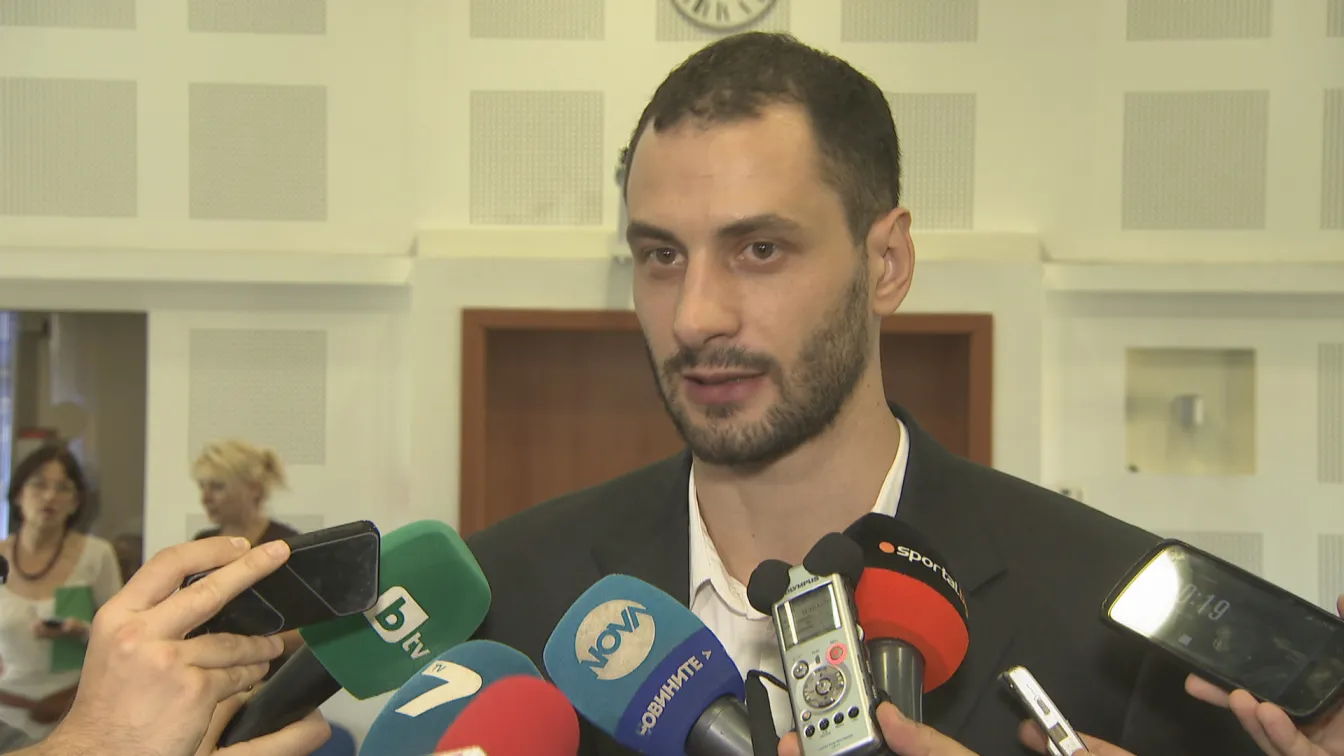 Матей Казийски: Докато не видя някакъв лъч светлина в българския волейбол, не бих се върнал в националния отбор (ВИДЕО)