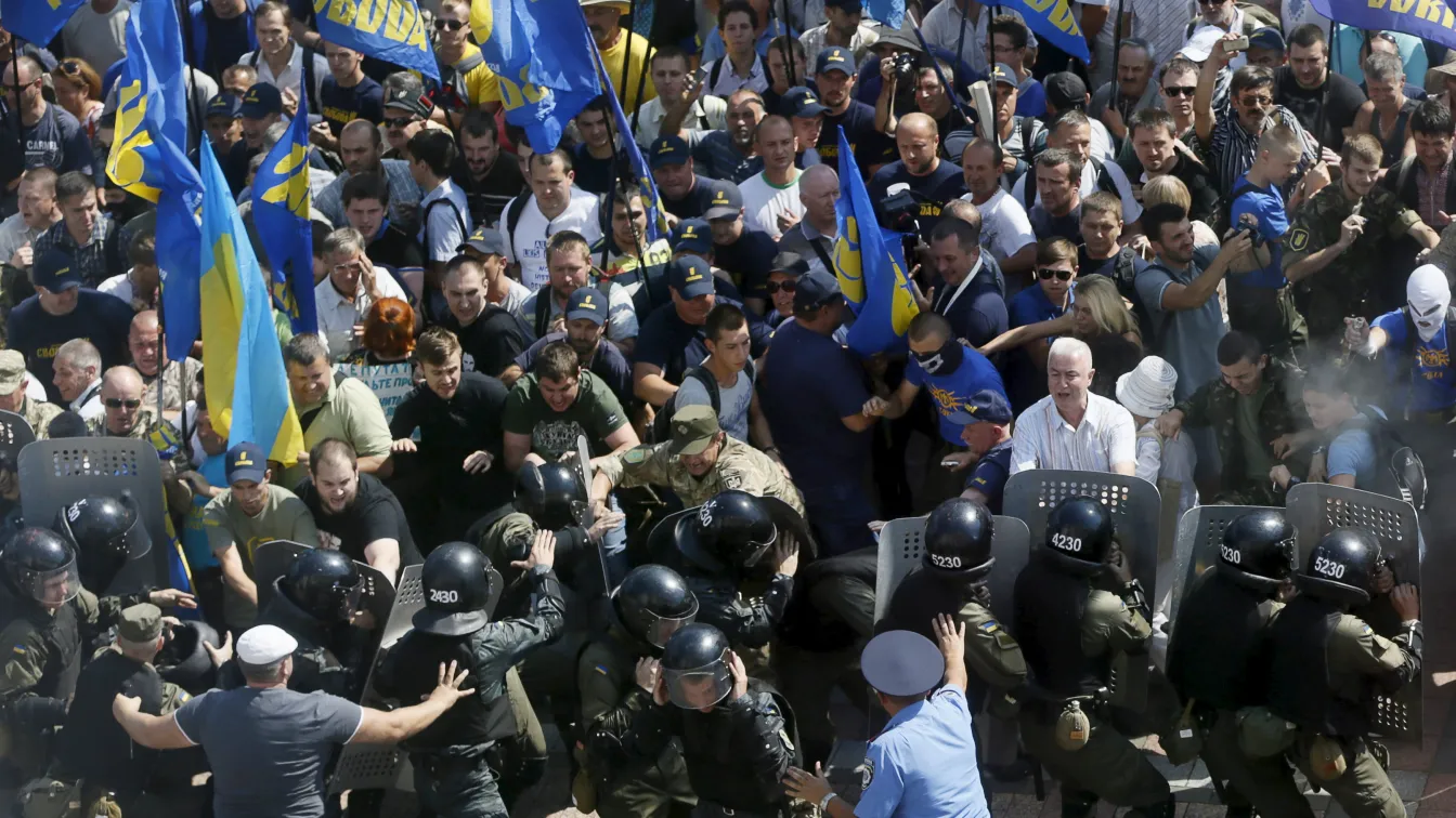 Кремъл определи сблъсъците в Киев като абсолютно неприемливи
