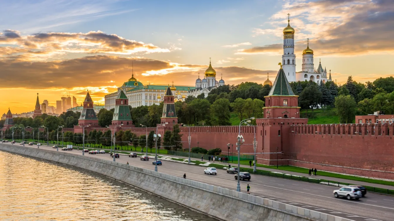 Кремъл: Засега няма основа за среща Путин-Зеленски