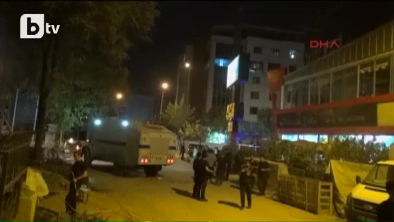 Серия нападения взе 12 жертви и рани над 220 души в Турция