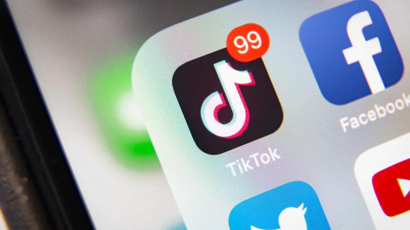 Meta финансира кампания срещу TikTok