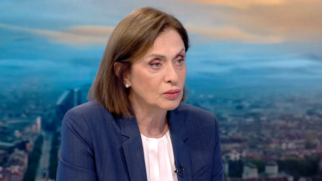 Надежда Нейнски: България губи външнополитическата си тежест заради непоследователност