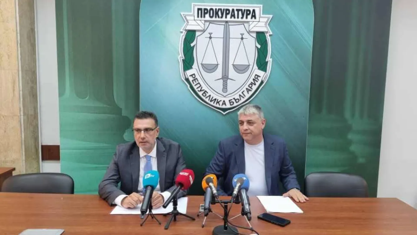 Подводният трафик край Бургас: Дрон е теглил лодка с над 100 кг марихуана към Турция