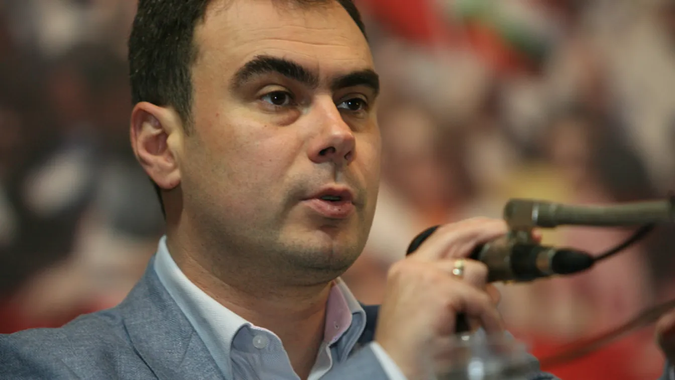 БСП: Турска фирма в Летище София е пробив в националната сигурност