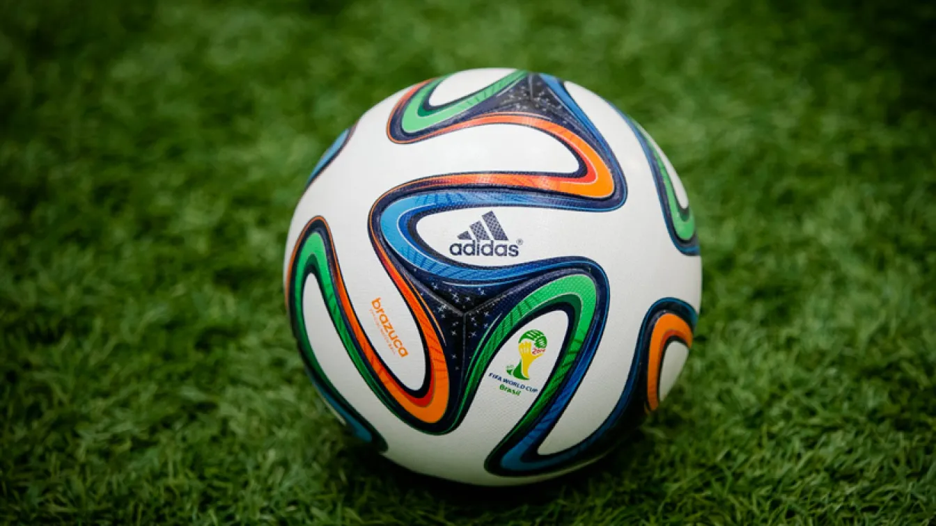 Adidas представи Вrazuca - официалната футболна топка на Мондиал ‘14