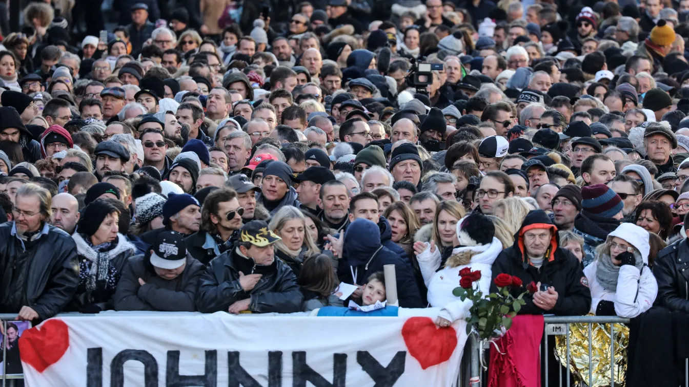 Франция се сбогува с Джони Холидей