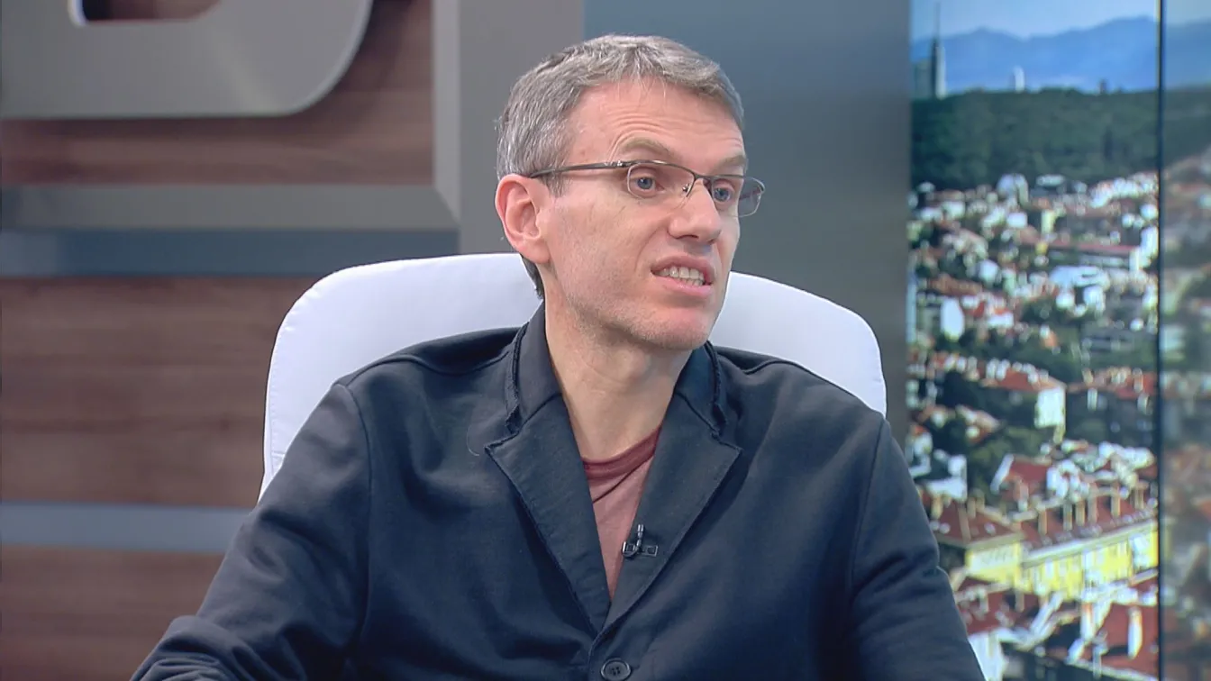 Вени Марковски: Доналс Тръмп прави тест на демократичните институции в САЩ