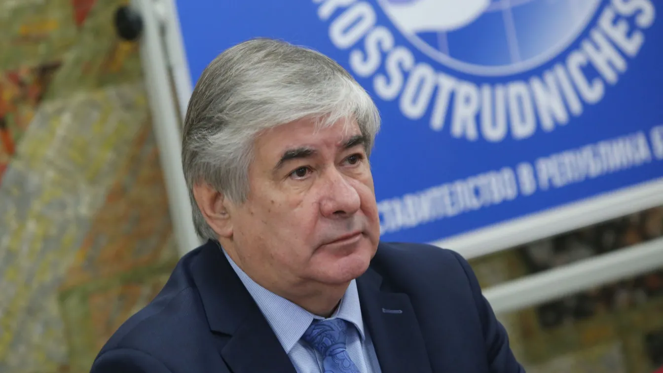 Макаров: Вие решавате за база на НАТО на морето, не е ясно откъде ще мине газовата тръба