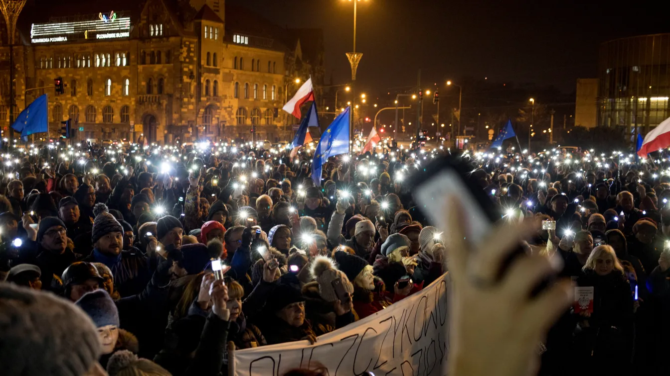 Антиправителствени протести избухнаха в Полша