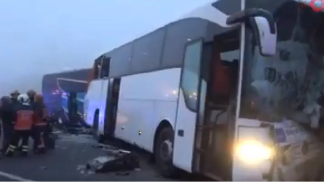 Тежка катастрофа с 11 жертви и десетки ранени в Турция (ВИДЕО)