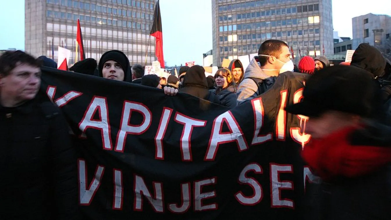Хиляди словенци на протест срещу корупцията