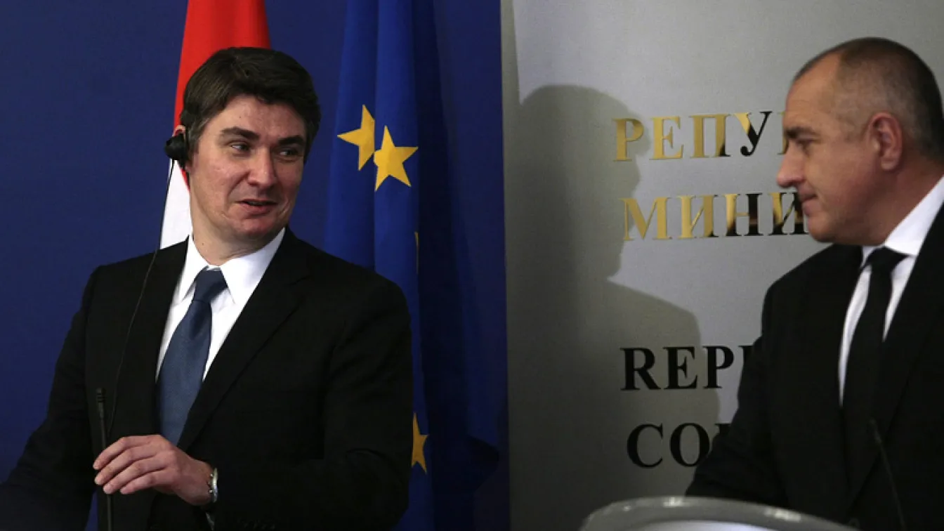 Хърватският премиер рекламирал България с дънки 