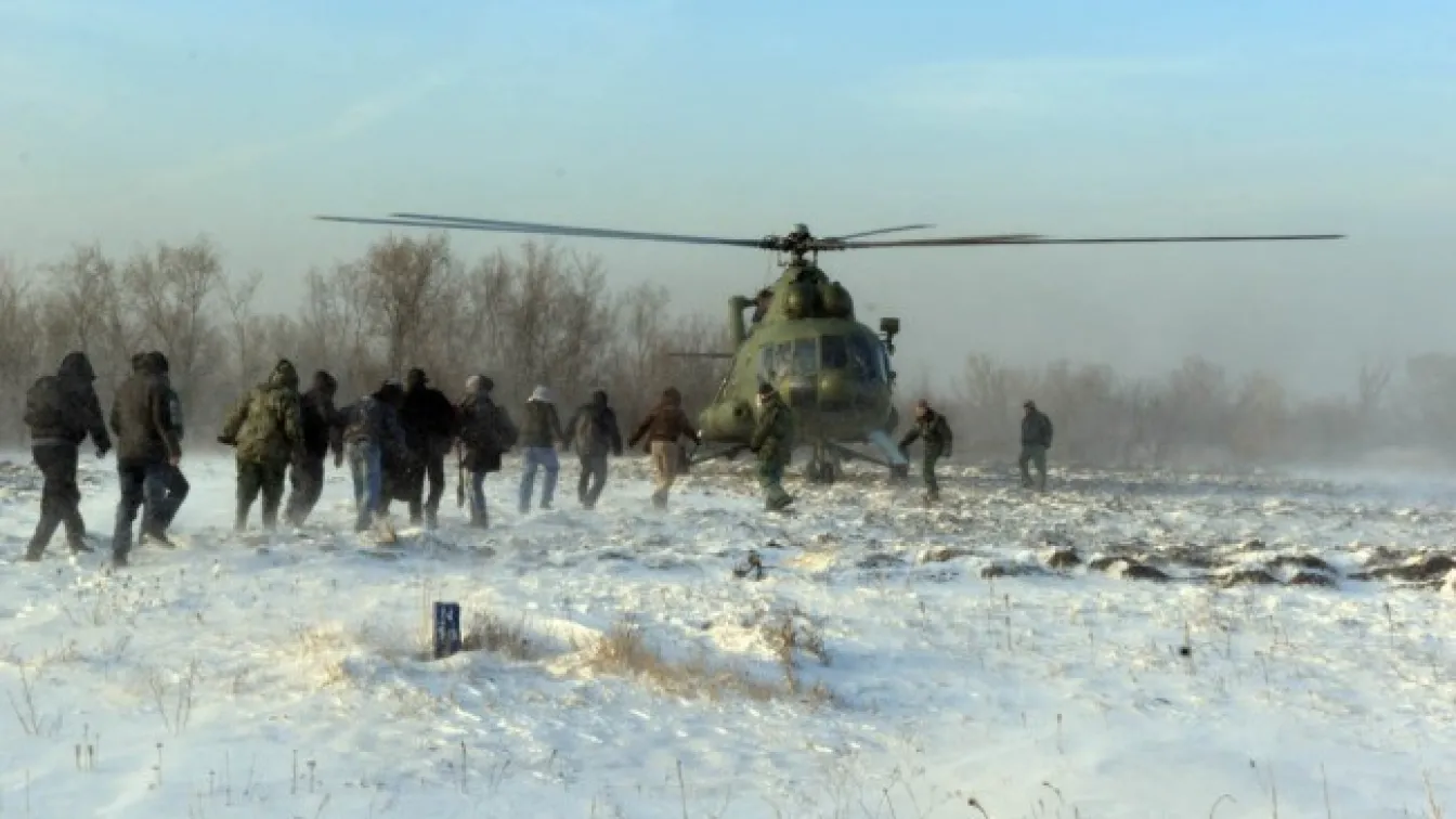 Военни в битка със снежната стихия в Сърбия