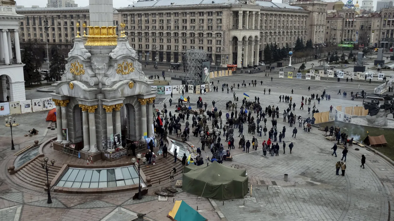 Националисти направиха палатков лагер в центъра на Киев