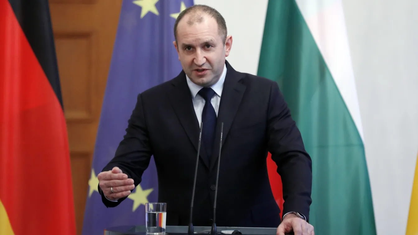 Румен Радев: Постигнахме съгласие за по-тясно икономическо сътрудничество с Германия