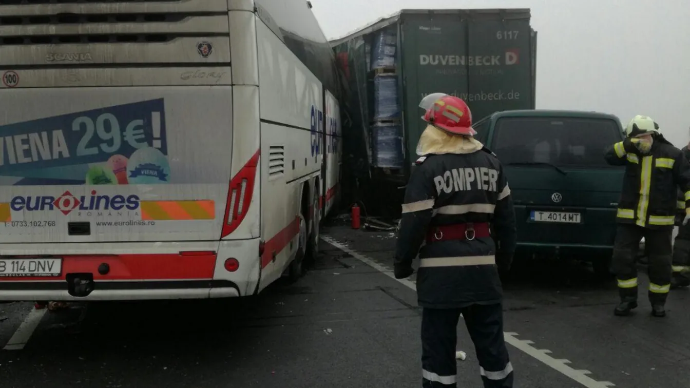 Българка загина, а 12 сънародници са пострадали при тежка катастрофа в Унгария