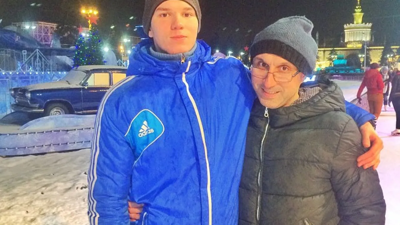 Бащата на първия българин в НХЛ пред bTV: Горд съм с него!
