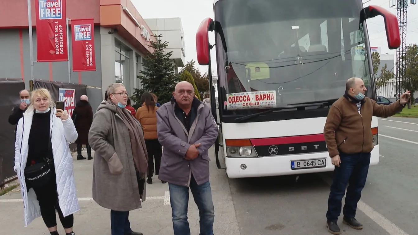 Трудното спасение: Сънародниците ни в Харков, Киев и Одеса очакват да бъдат евакуирани (ОБЗОР)