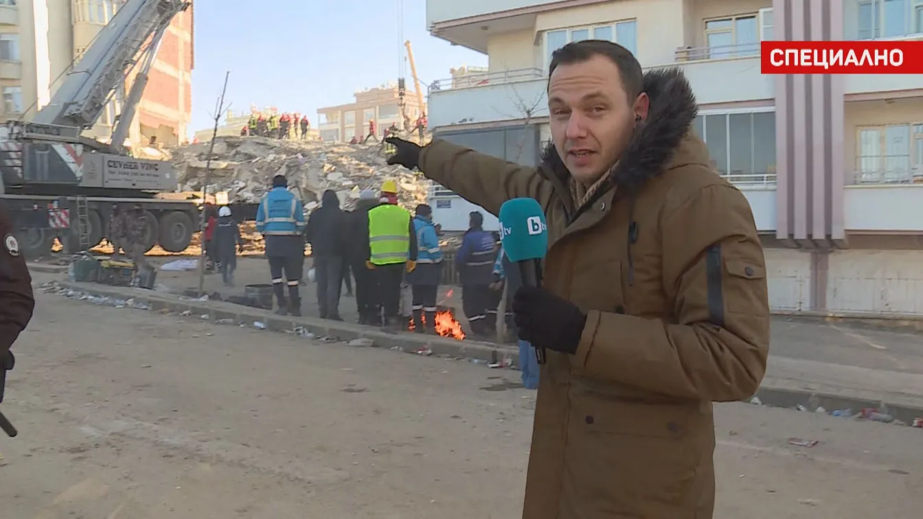 Спасителна акция на живо в ефира на bTV: Мълчание с надежда да се чуят гласове на оцелели (ВИДЕО)