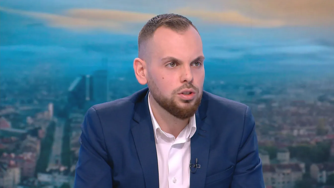 Репортерът на bTV Петър Антонов: Жена, загубила всичко след труса в Турция, ни покани да закусим заедно