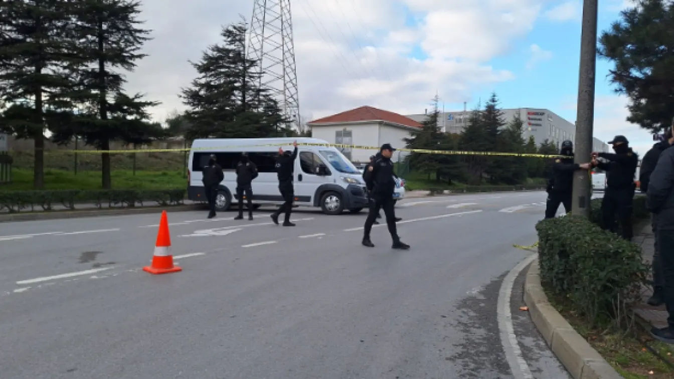 Заложническа криза в Турция: Въоръжени похитиха служители на американска компания (ВИДЕО и СНИМКИ)