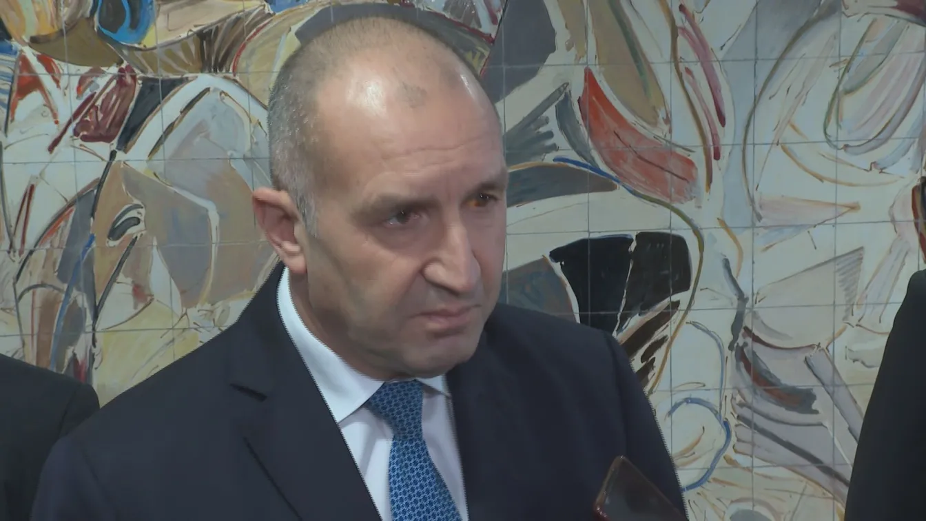 Румен Радев: Категорично против съм България да изпраща войници в Украйна