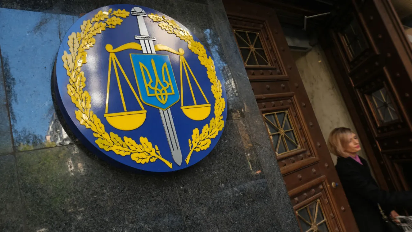 Само дни след корупционен скандал: Главният прокурор на Украйна избяга в Полша