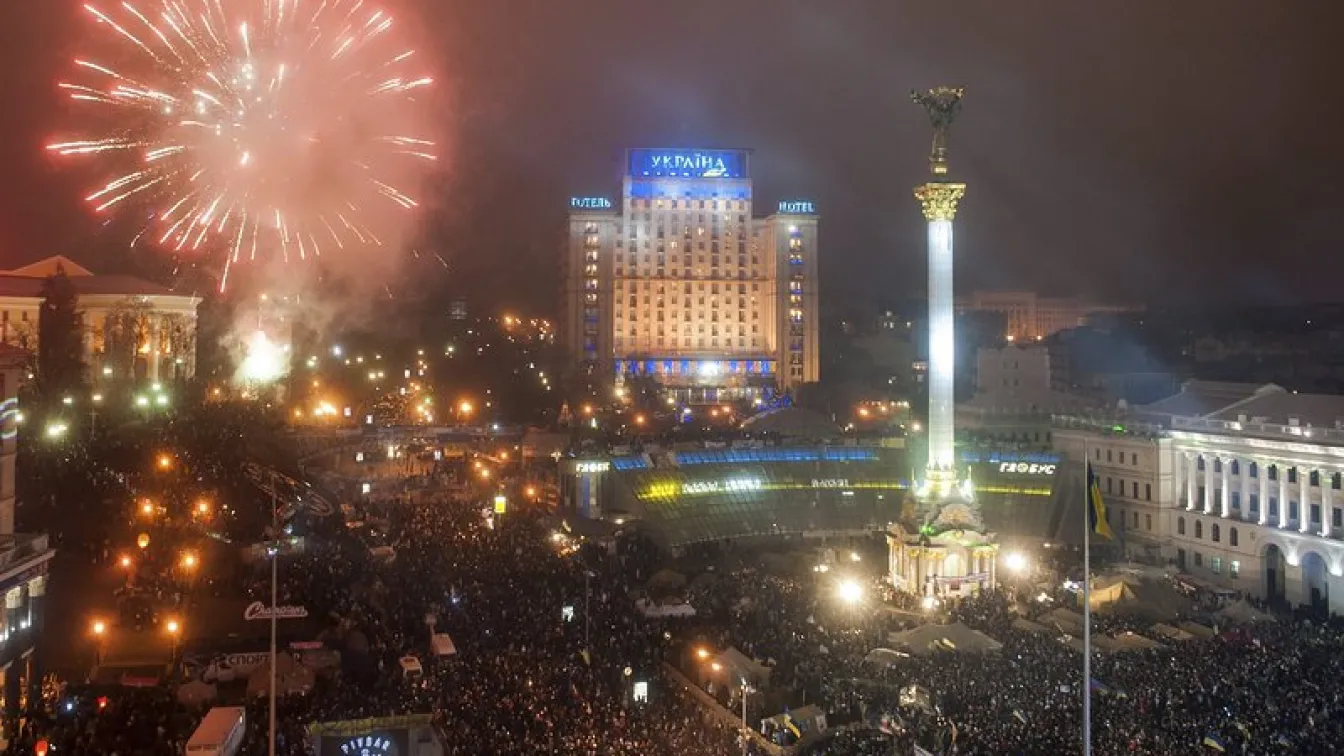 Среднощно протестно посрещане на Нова година в Киев