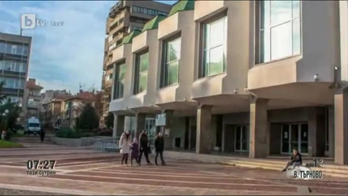 Кадри от Аз, репортерът